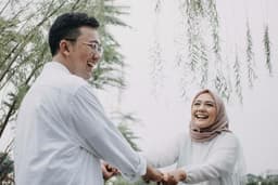 Jasa Foto & Video Simpel Prewedding Lamaran Engagement Wedding daerah Jakarta dan Sekitarnya