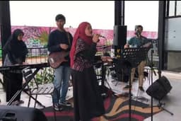 Cover Lagu & Entertaiment Live Music