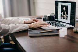 Jasa Kelola Website Perusahaan