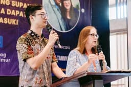 Penerjemah Inggris - Indonesia (sebaliknya)
