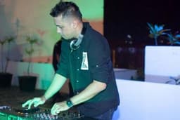 Jasa DJ Mix Profesional, Mixtape & Playlist Custom