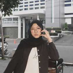 Delia Wahyu Khoirunisa
