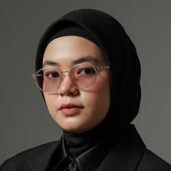 Zaura Dwi R