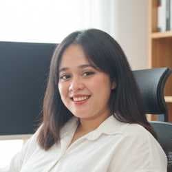 Putri Adeyanti