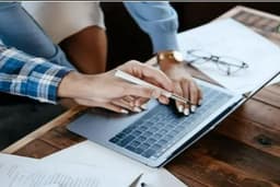 Jasa Pengetikan Online Cepat dan Akurat