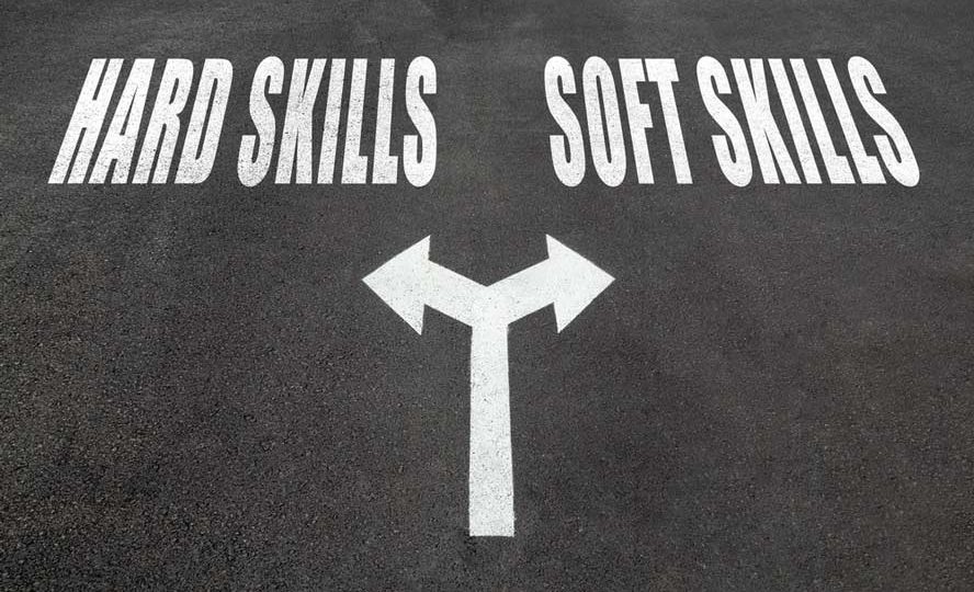 Ini Perbedaan Hard Skill Dan Soft Skill Di Dunia Kerja Fastwork Id